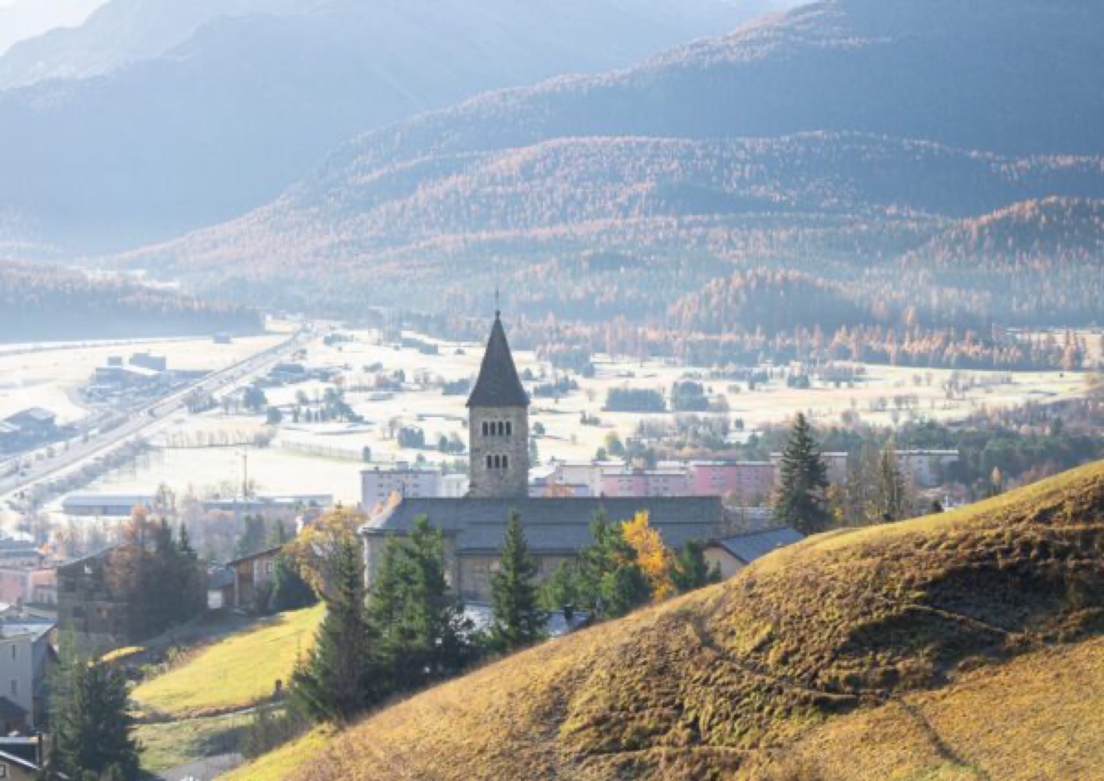 Samedan mit Dorfkirche